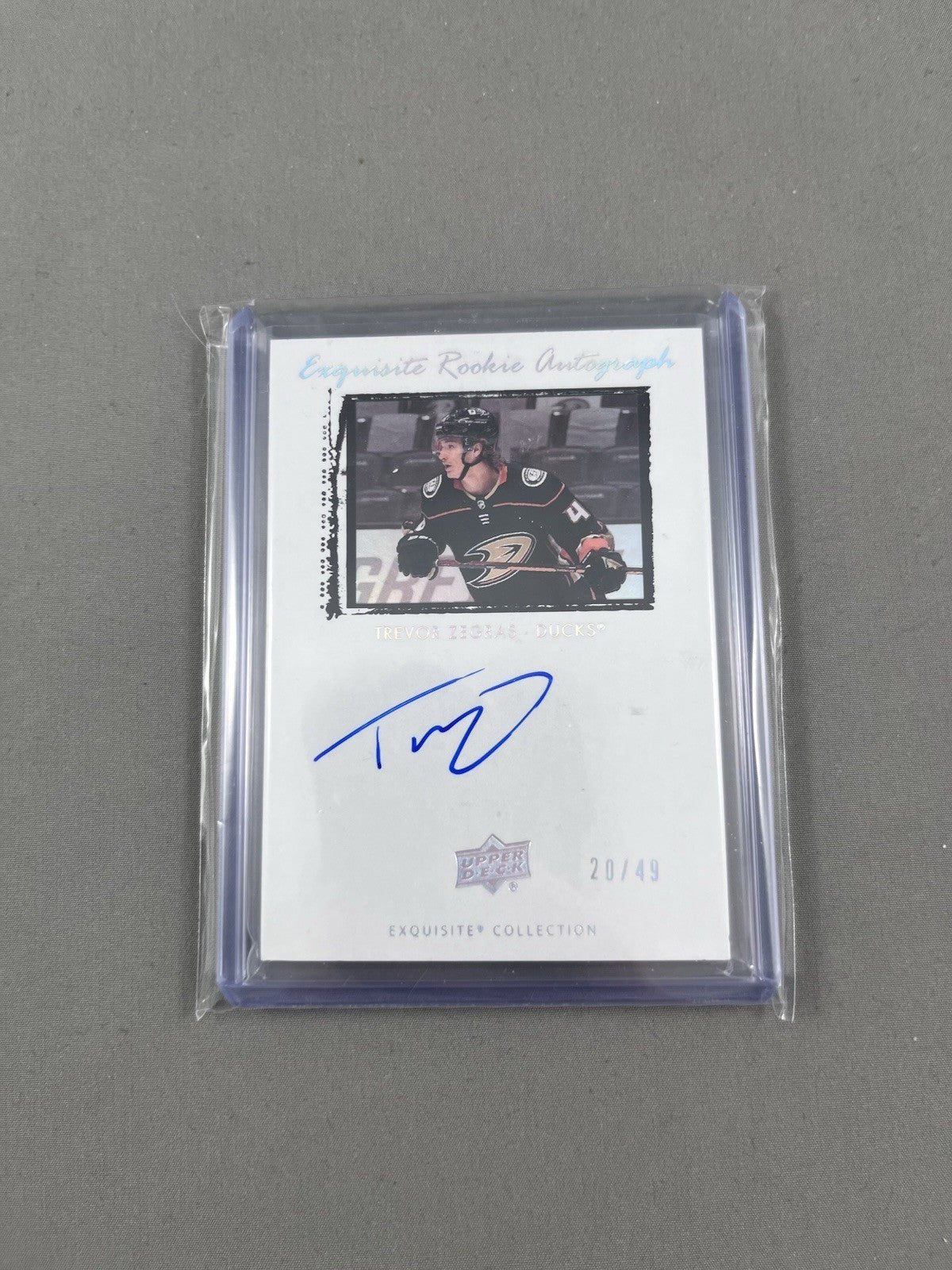 2021-22 Upper Deck Ice Exquisite Retro Trevor Zegras Rookie Auto /49