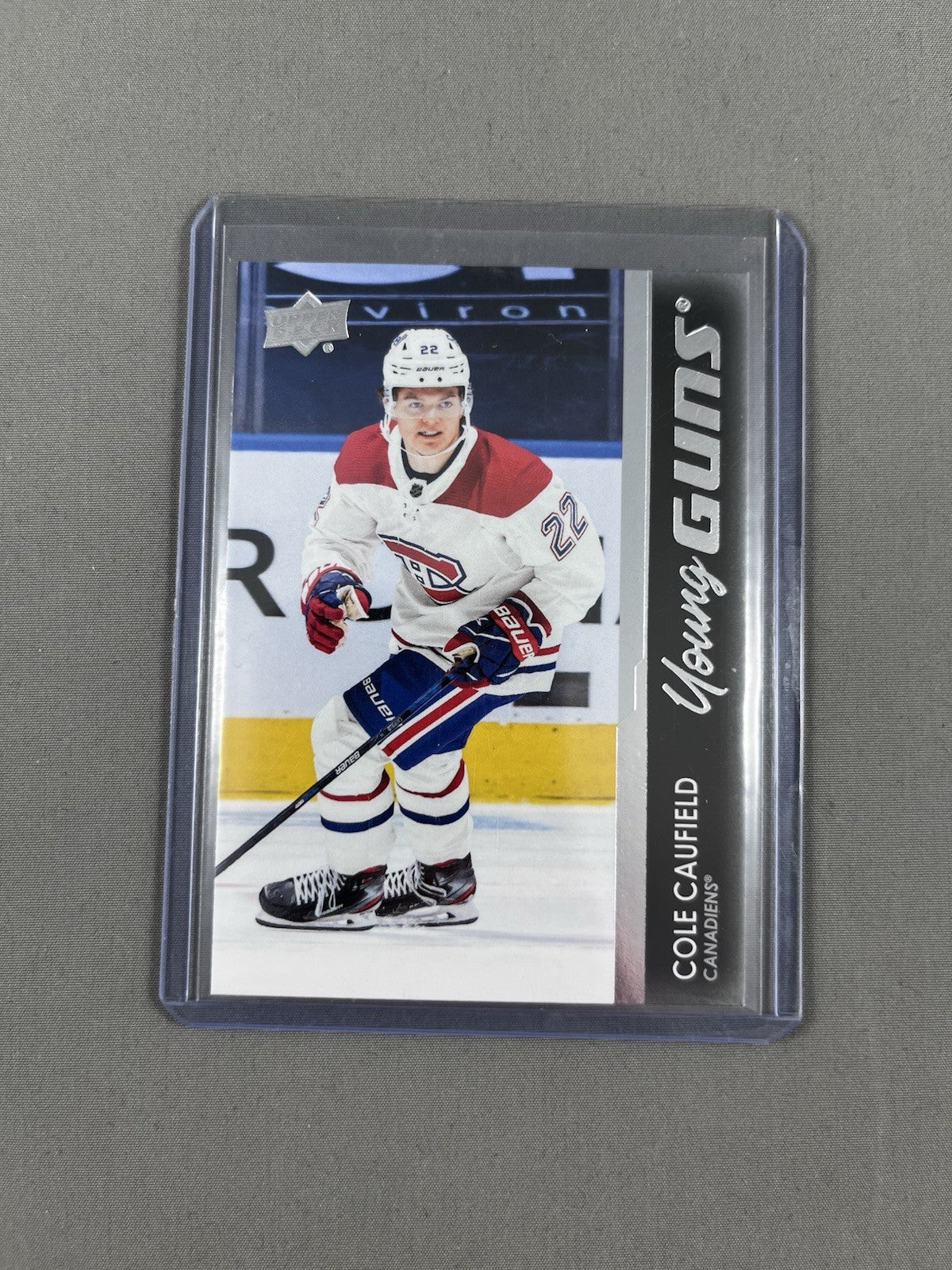 2021-22 Upper Deck Series 1 Cole Caulfield Young Guns Montreal Canadiens